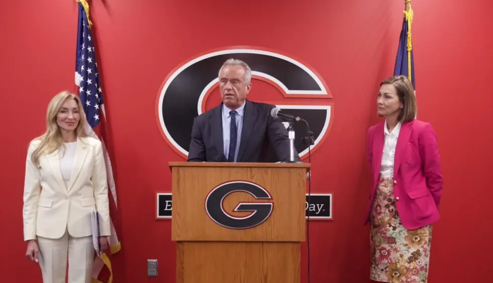 US HHS Secretary Robert F. Kennedy, Jr. at an elementary school in Gilbert, Iowa. (Photo courtesy of Iowa governor's office)