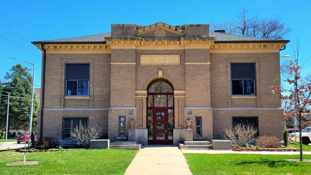 hampton-public-library-4