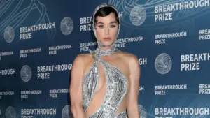 Katy Perry at the 11th Breakthrough Prize Awards at Barker Hanger on April 6^ 2025 in Santa Monica^ CA