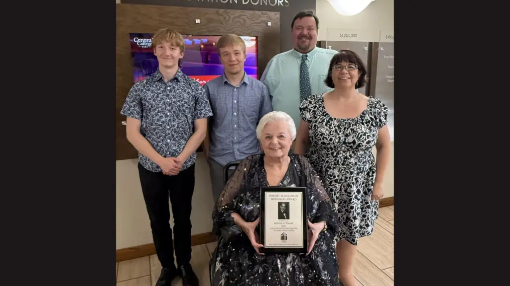 bonnie-stewart-and-family-photo