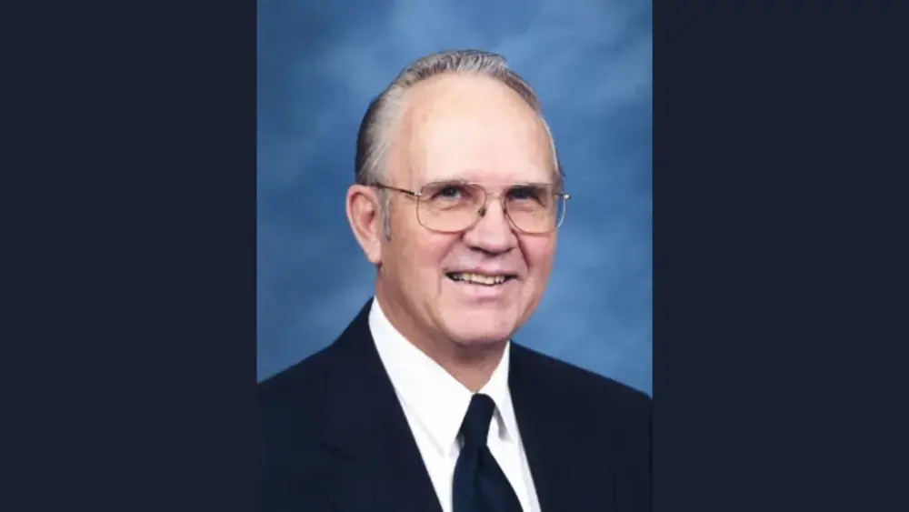 harley-uhlenhopp-obit-photo