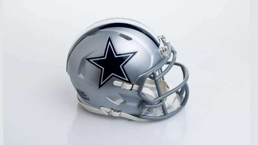 Dallas Cowboys helmet on a white background. MONTERREY^ NL^ MEXICO - 17 AGOSTO 2024