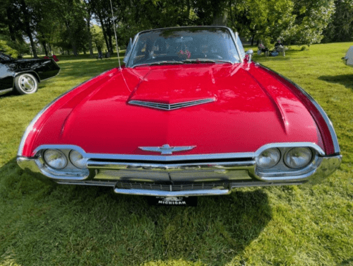 1961-ford-thunderbird