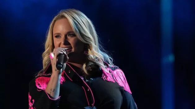 m_mirandalambertcmafest2023abc149193