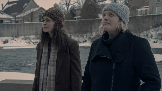 e_thehandmaidstalealexisbledel_052725919152