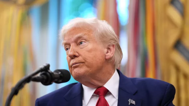 news_donaldtrump_52925277228