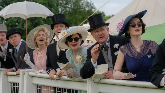 e_downtonabbeythegrandfinale_060225271608