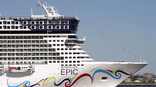 news_norwegiancruiseship_6325726986