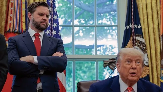g_trumpvance_061725969919