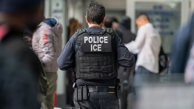 getty_iceagent_062425846488