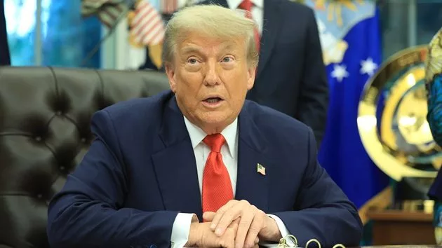 g_trump_070825228820
