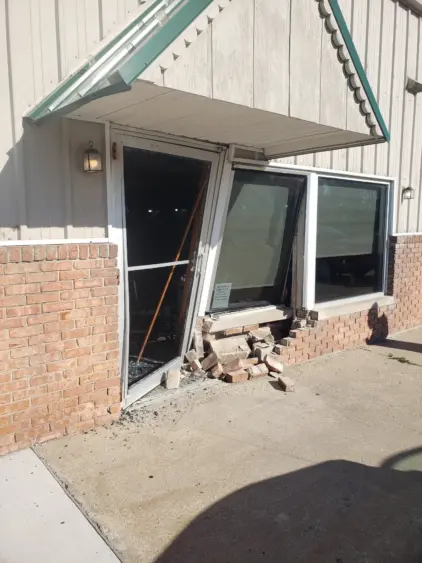 lamplighter-crash-1
