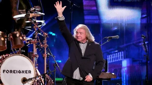 getty_lougramm_07302533182