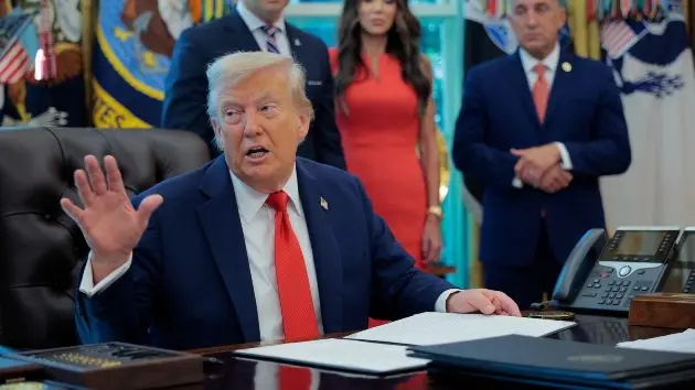 getty_trump_082725590902