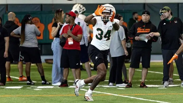 g_miamifootball_08292548486