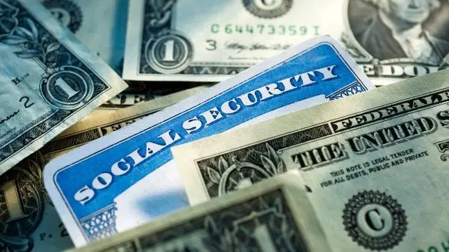getty_socialsecuritycard_10242534366