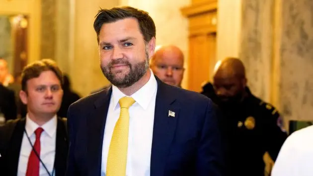 getty_vance-capitol-hill-gty-jt-251105_1762374111293_hpmain359439