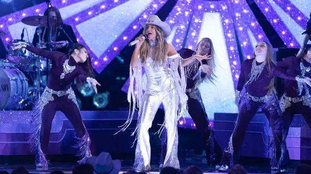 m_laineywilsoncma_111925211253