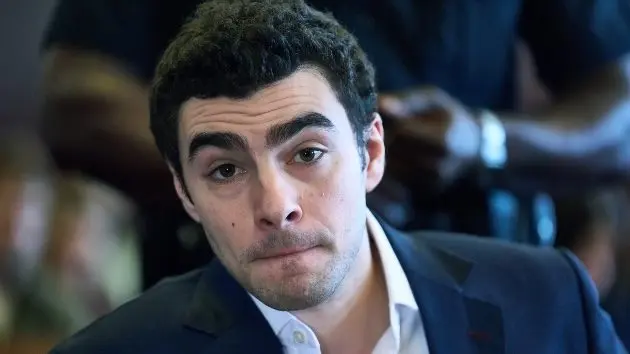 getty_luigimangione_011226317219