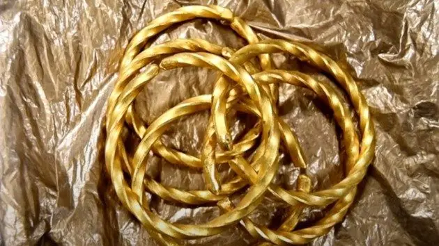 news_goldcanadapolice_011226923169