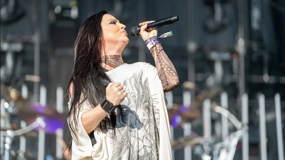 Evanescence drops new video for “Tell Me When You’ve Had Enough”