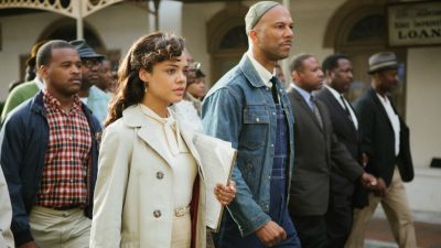 102414-centric-whats-good-selma-common