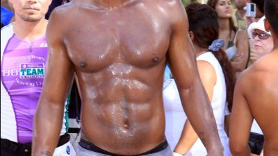 030515-celebs-guess-the-abs-mehcad-brooks-cropped