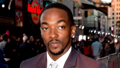 101915-celebs-anthony-mackie-apologizes-for-trump-support