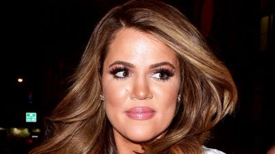 020916-celebs-khloe-kardashian-is-single-again
