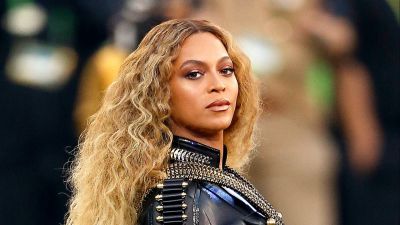 040516-video-bet-breaks-x-beyonce-super-browl-performance-1