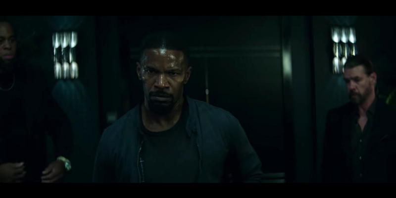 121216-celebs-jamie-foxx-sleepless-trailer