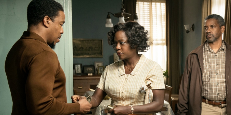 122316-celeb-viola-davis-fences