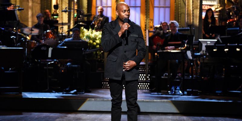 051617-celebs-dave-chappelle-2