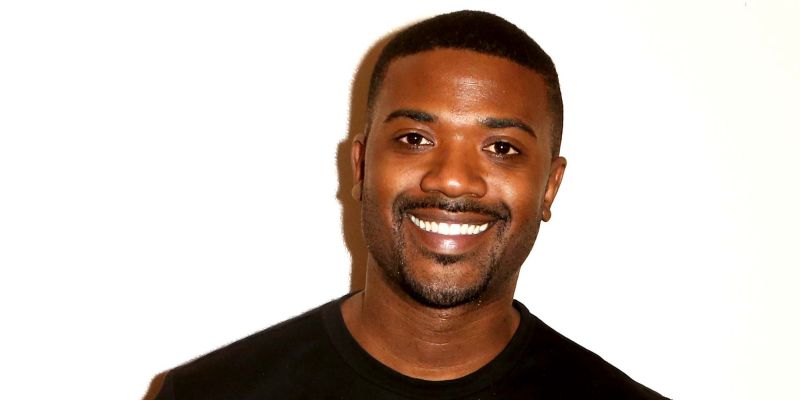 111017-celebs-ray-j