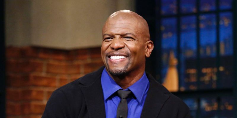 121917-bet-breaks-terry-crews-being-spied-on03