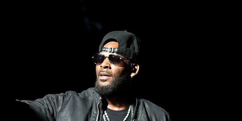 022119-celebrities-rkelly-sexual-assault-claims