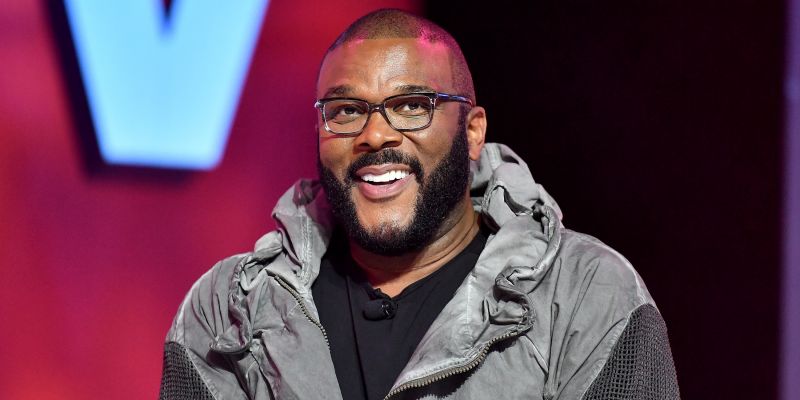 090619-celebrities-tyler-perry-hurricane-dorian-bahamas