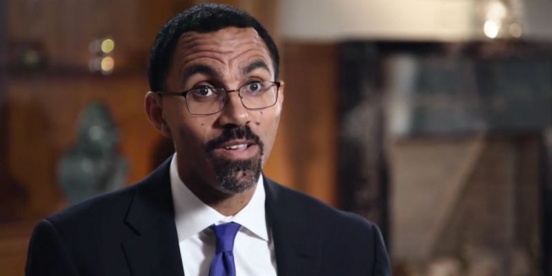 091019-celebrities-john-king-jr-ygb