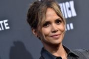 091120-celebs-halle-berry-bruised-netflix