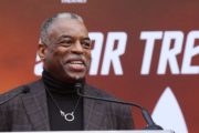 022521-celebs-levar-burton-roots-america-slavery
