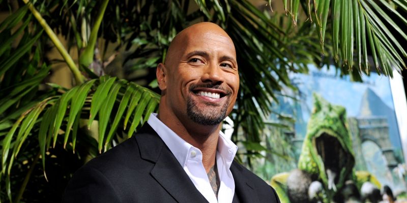 080921-celebs-dwayne-johnson