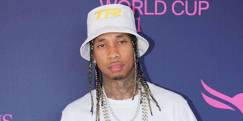 101721-celebs-tyga-domestic-violence-arrest-reaction