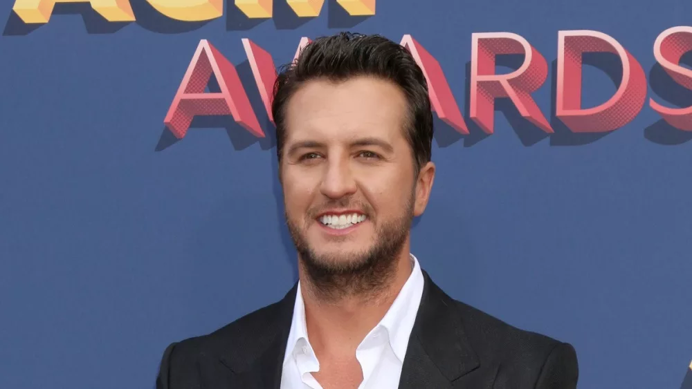 Luke Bryan at the Academy of Country Music Awards 2018 at MGM Grand Garden Arena on April 15^ 2018 in Las Vegas^ NV