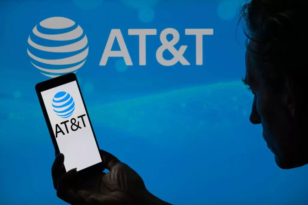 AT&T says it has resolved software issue that caused an outage for some wireless customers