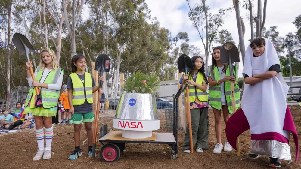 A Southern California school plants a 'Moon Tree' grown with seeds flown in space