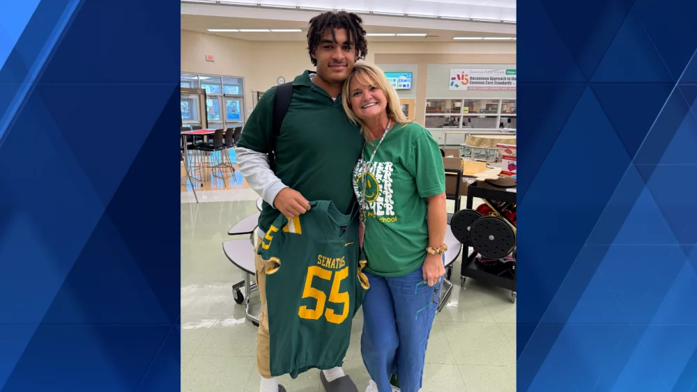 News We Love: Ohio high school's viral heartwarming jersey video