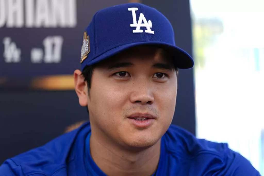Shohei Ohtani won't pitch in the World Series, but that's not slowing Ohtanimania