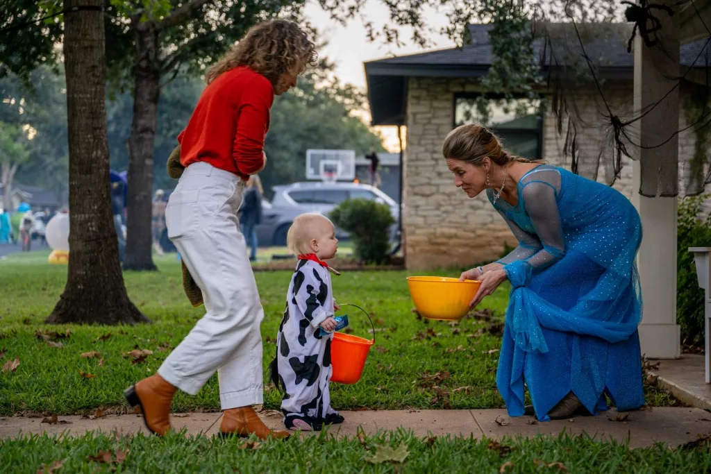In a first since 1938, Des Moines, Iowa, kids will trick-or-treat on Halloween