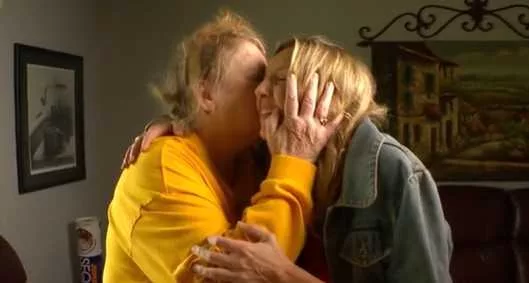 Minnesota woman wins lottery after stage 4 cancer diagnosis