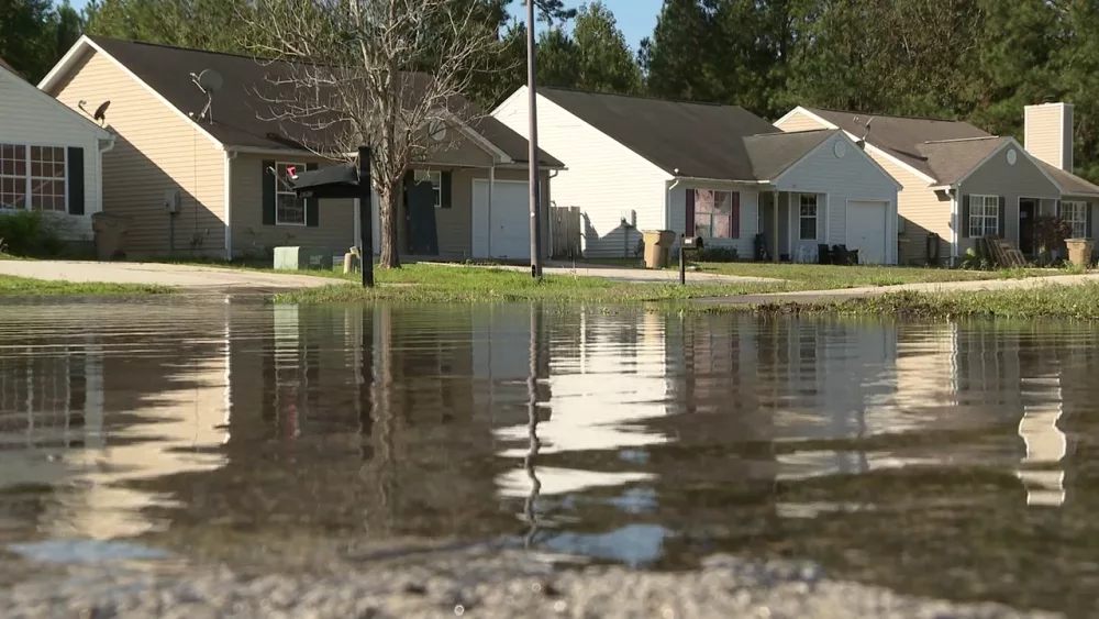 Some Richmond Hill streets underwater, again